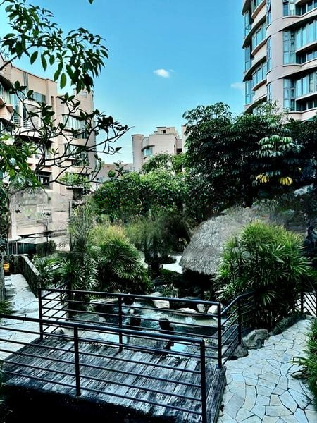 ADAM PARK CONDOMINIUM 4