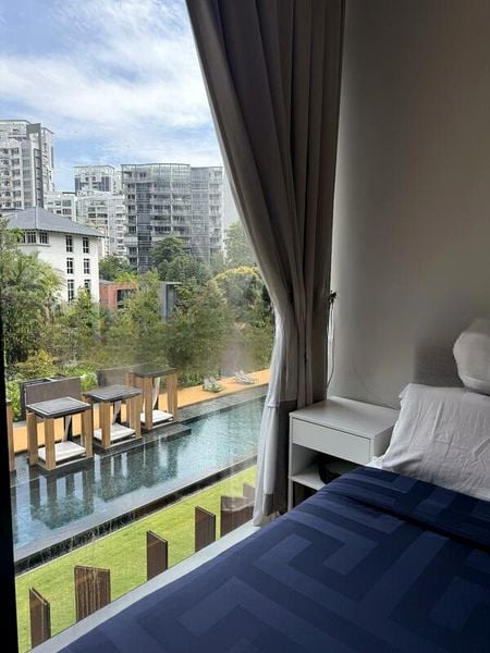 THE HYDE 7