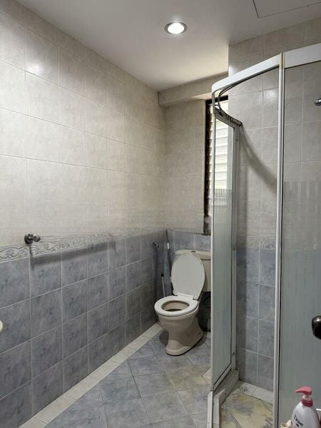 LAKEPOINT CONDOMINIUM 2