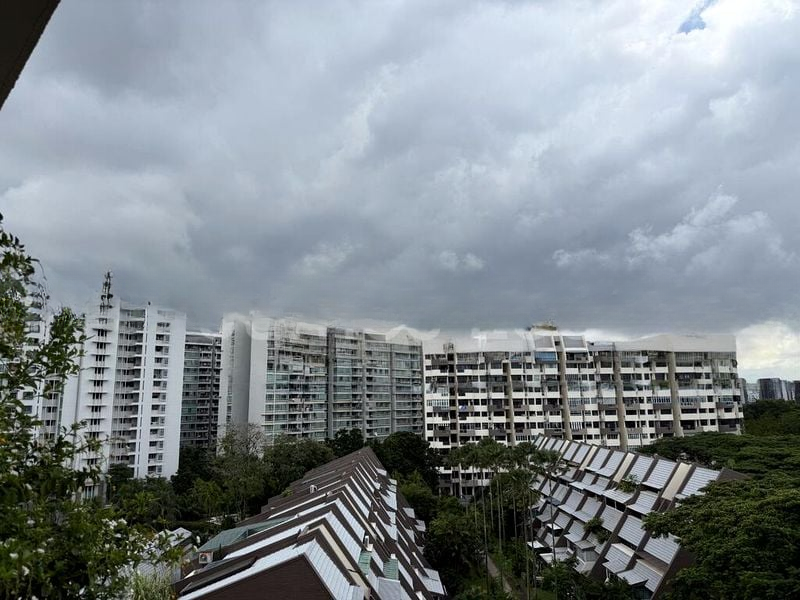 LAKEPOINT CONDOMINIUM 9
