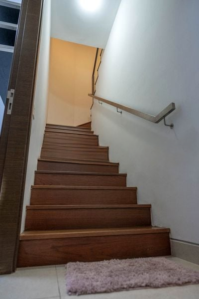 CENTRA HEIGHTS 7