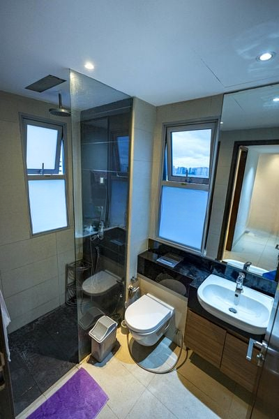 CENTRA HEIGHTS 10