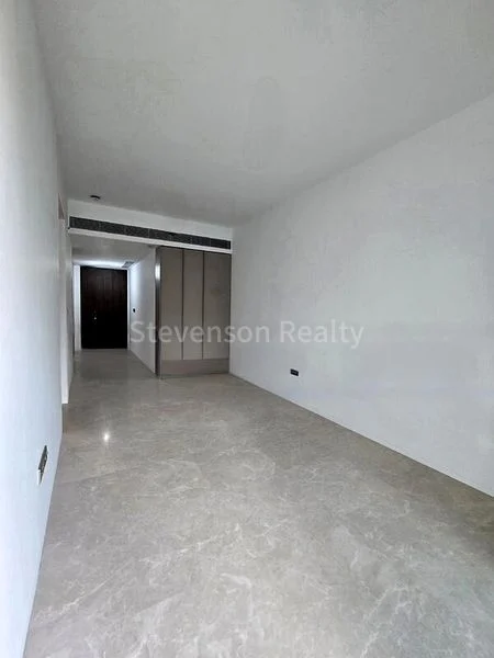 THE REEF AT KING'S DOCK 2