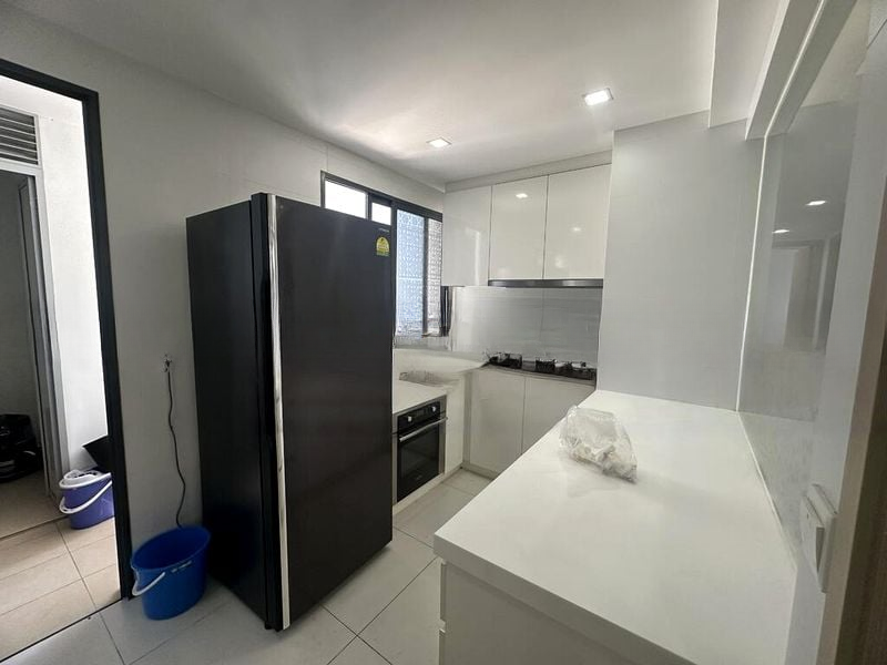 SKYPARK RESIDENCES 1