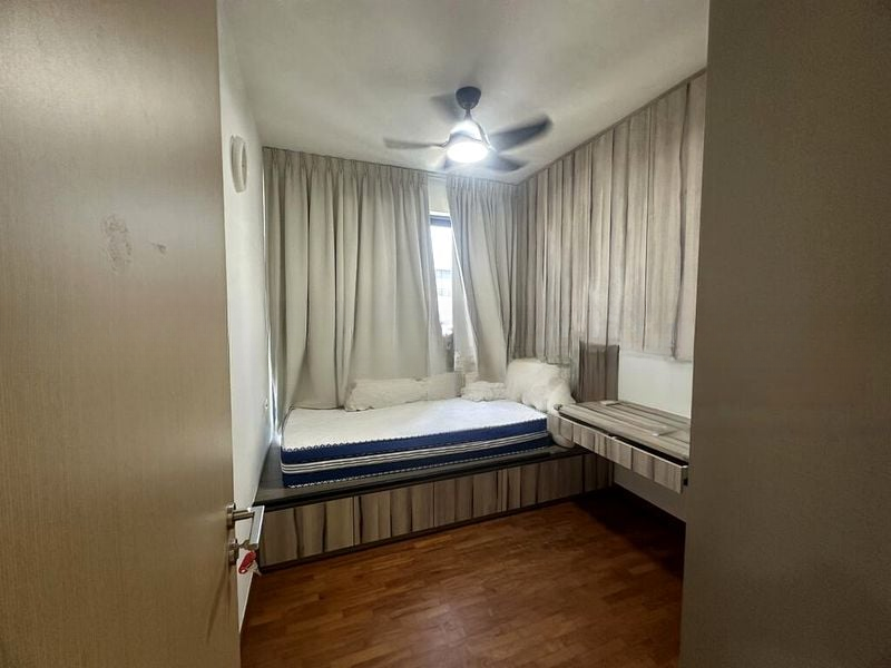 SKYPARK RESIDENCES 6