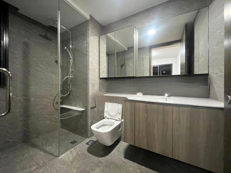 THE CLEMENT CANOPY 7