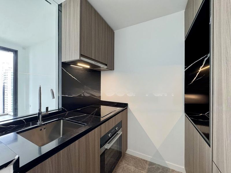 IRWELL HILL RESIDENCES 10