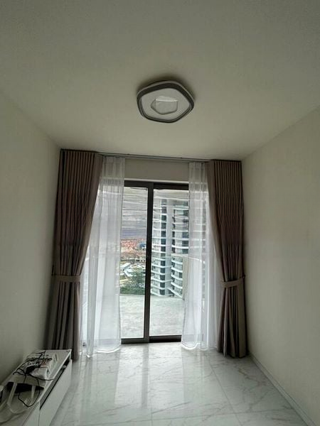 COASTLINE RESIDENCES 2