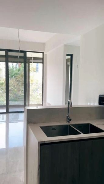 LEEDON GREEN 4