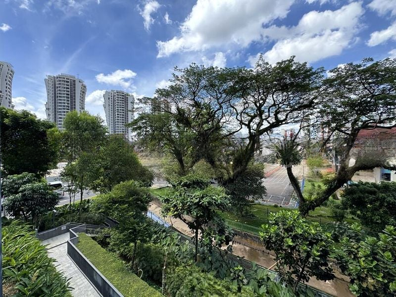 ALEX RESIDENCES 1