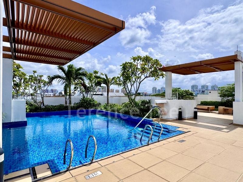 RESIDENCE TWENTY-TWO 3