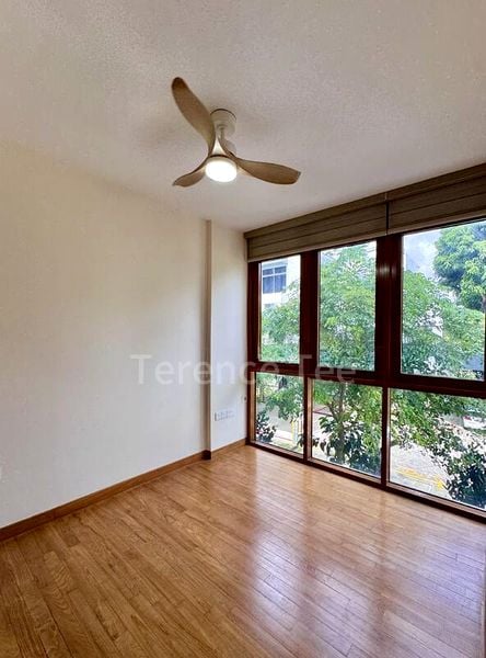 RESIDENCE TWENTY-TWO 13