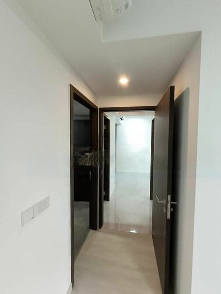 RIVERFRONT RESIDENCES 3