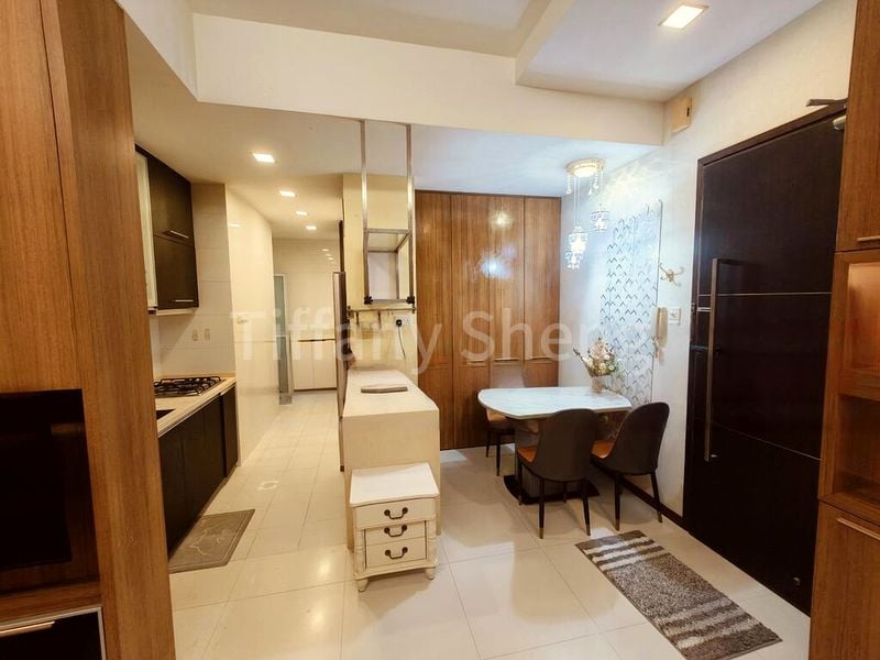 RESIDENCES @ JANSEN 2