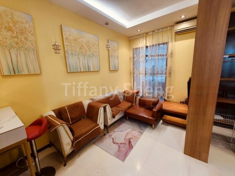 RESIDENCES @ JANSEN 7