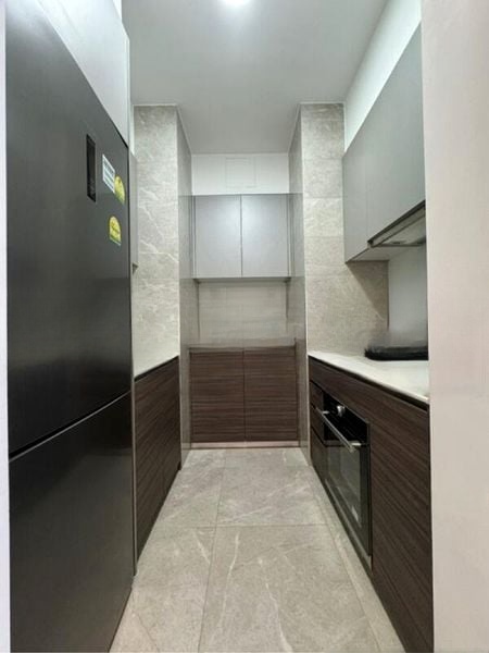 STIRLING RESIDENCES 5