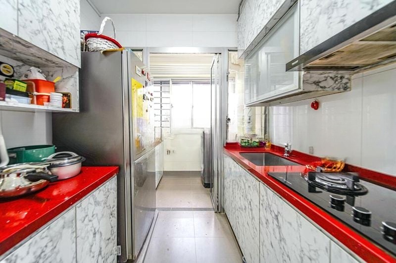 ST. GEORGE'S LANE 10