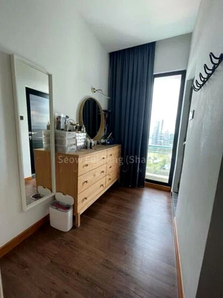 HARBOUR VIEW TOWERS 4