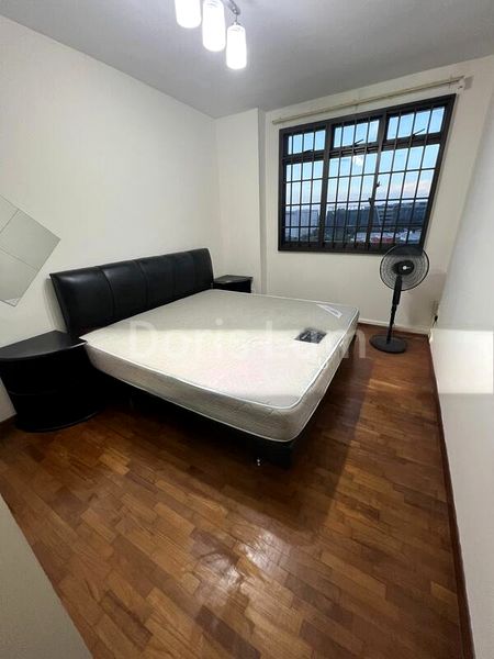 JURONG WEST ST 24 10