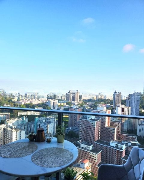 STIRLING RESIDENCES 7