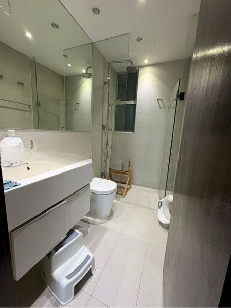 THE ROCHESTER RESIDENCES 9