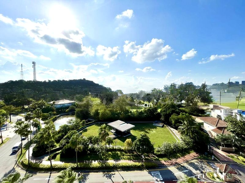 THE COAST AT SENTOSA COVE 12