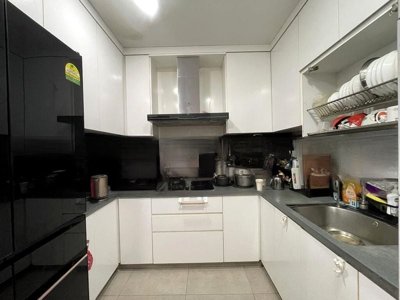 HILLVIEW GREEN 5