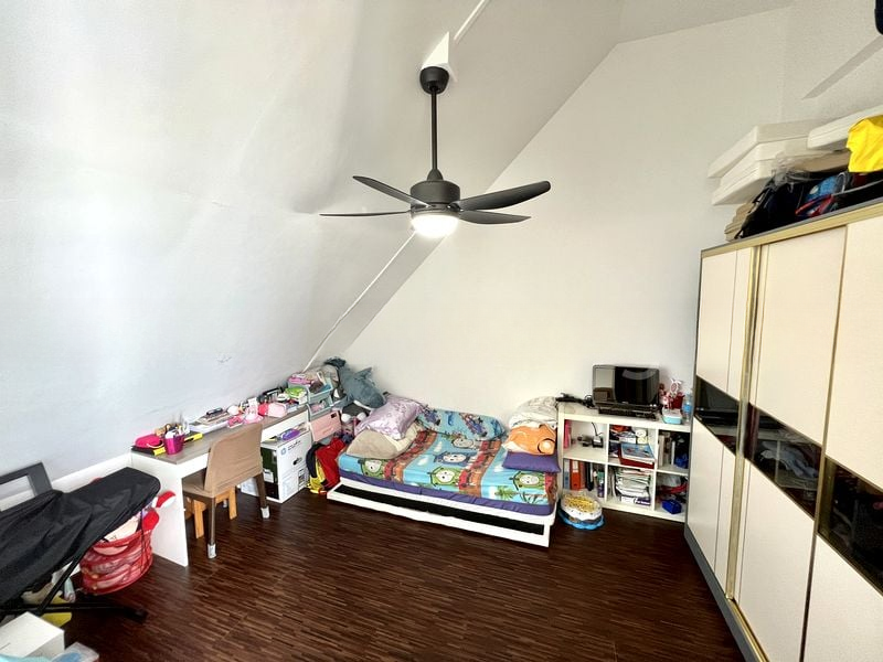 VA RESIDENCES 7