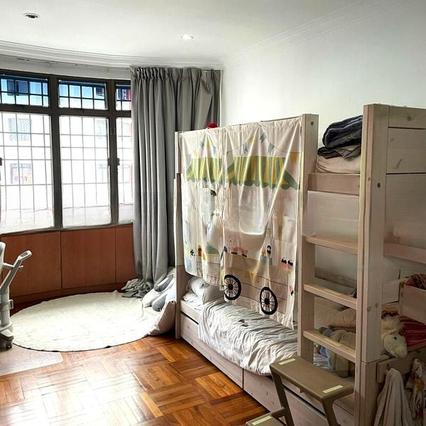 FAR HORIZON GARDENS 5