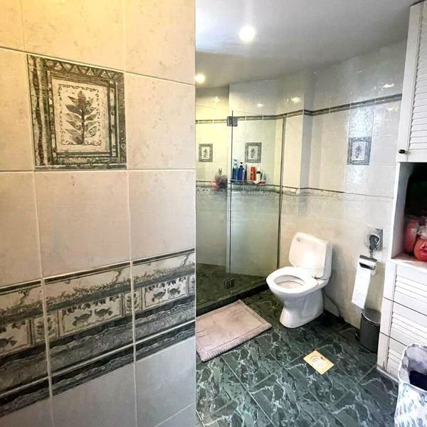 FAR HORIZON GARDENS 2