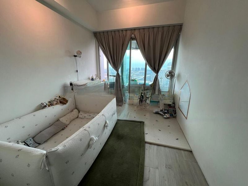 THE ROCHESTER RESIDENCES 10