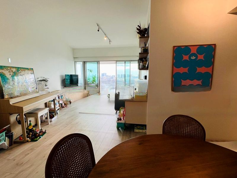 THE ROCHESTER RESIDENCES 15