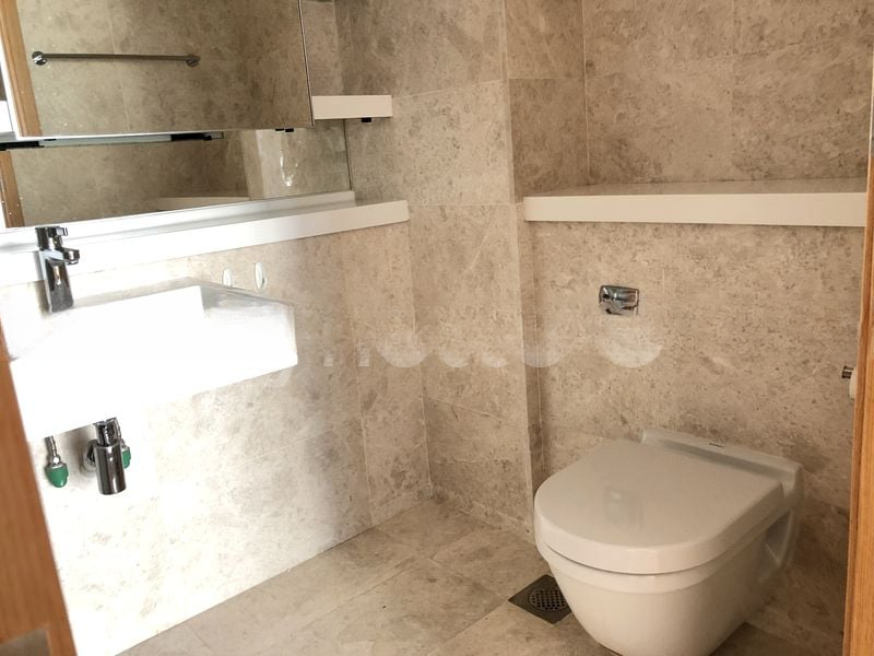 ONE JERVOIS 8