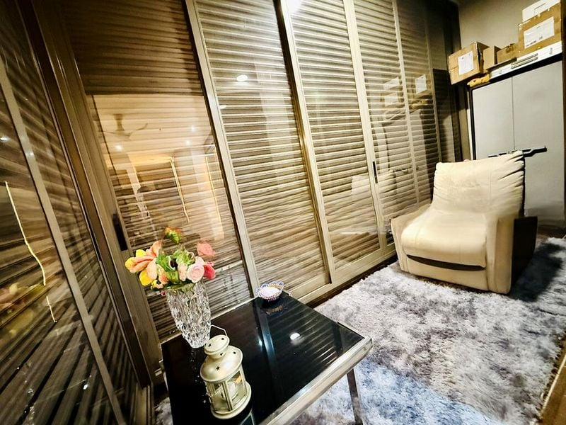 THE BENTLY RESIDENCES@KOVAN 1