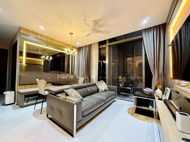 THE BENTLY RESIDENCES@KOVAN 7
