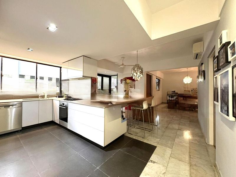 BEDOK COURT 10