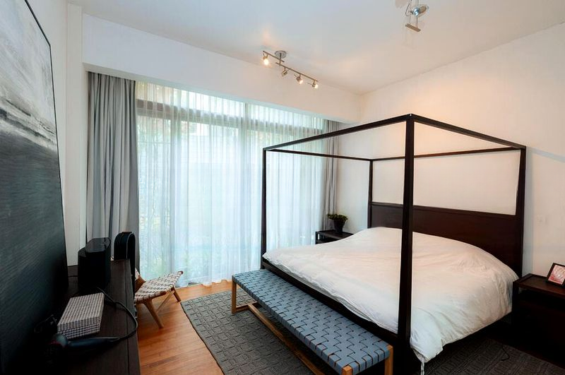 THE LOFT 5