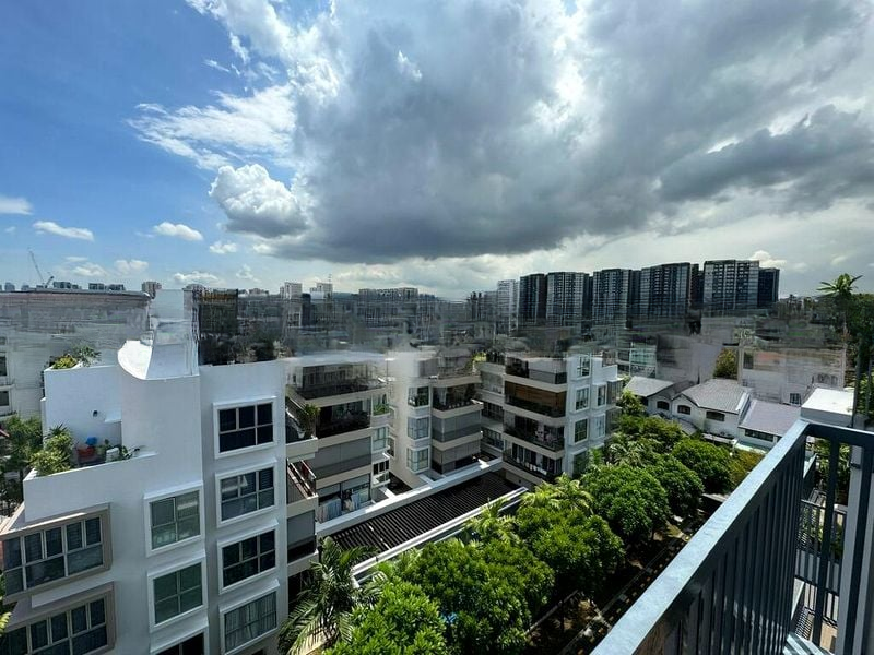 ONE EIGHTIES RESIDENCES 8
