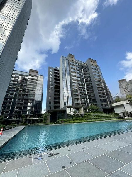 LEEDON GREEN 15