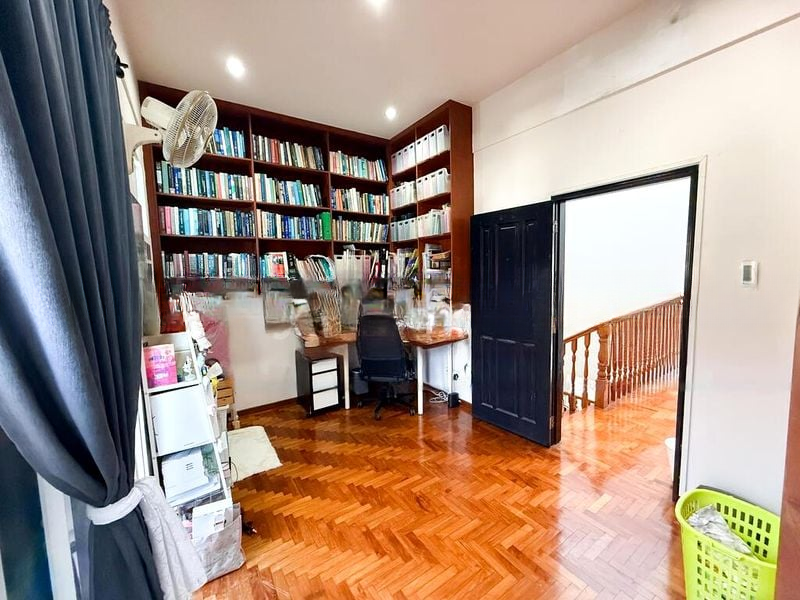 LOYANG VILLAS 5