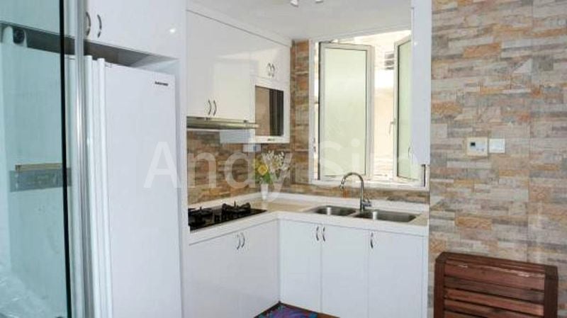 GOLDENHILL PARK CONDOMINIUM 8