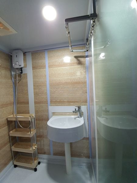 NOVENA COURT 6