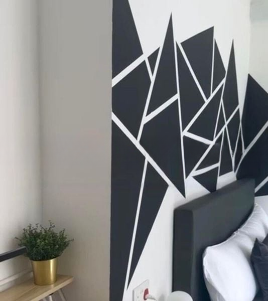 INTERNATIONAL PLAZA 10