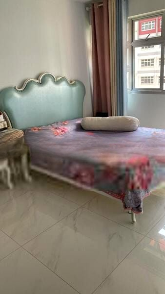 BT BATOK WEST AVE 8 4