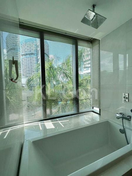 CONCOURSE SKYLINE 10