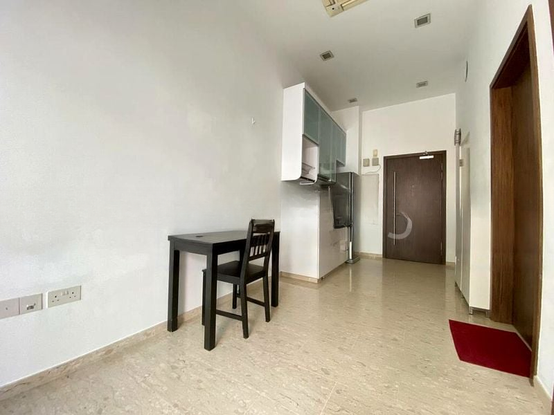 SUITES @ PAYA LEBAR 4