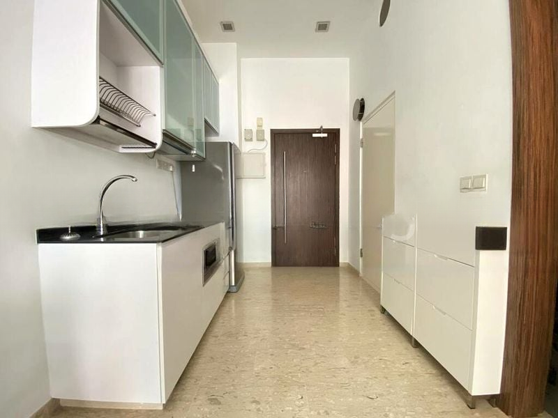 SUITES @ PAYA LEBAR 7