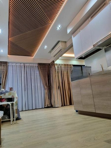 BOATHOUSE RESIDENCES 1