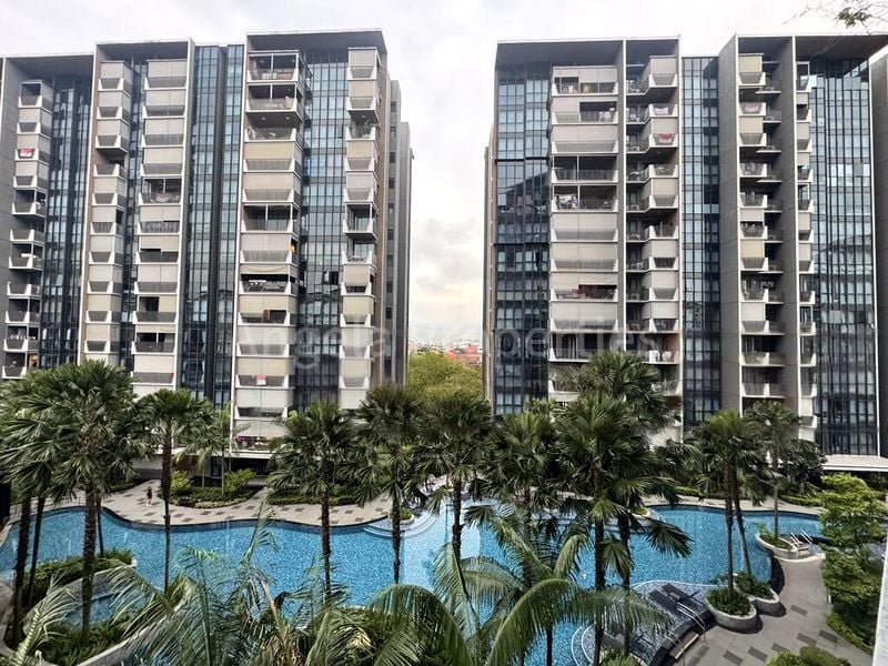 THE GARDEN RESIDENCES 9