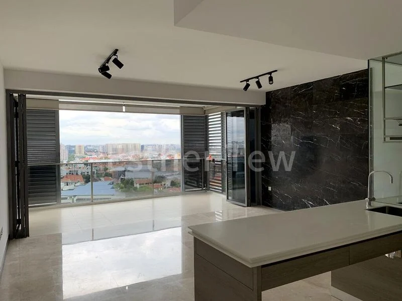 THE SHORE RESIDENCES 2